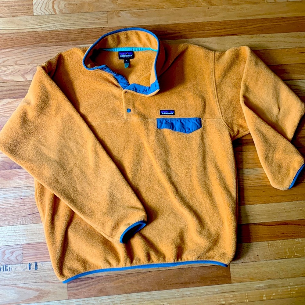 Patagonia synchilla fleece XL (men’s).